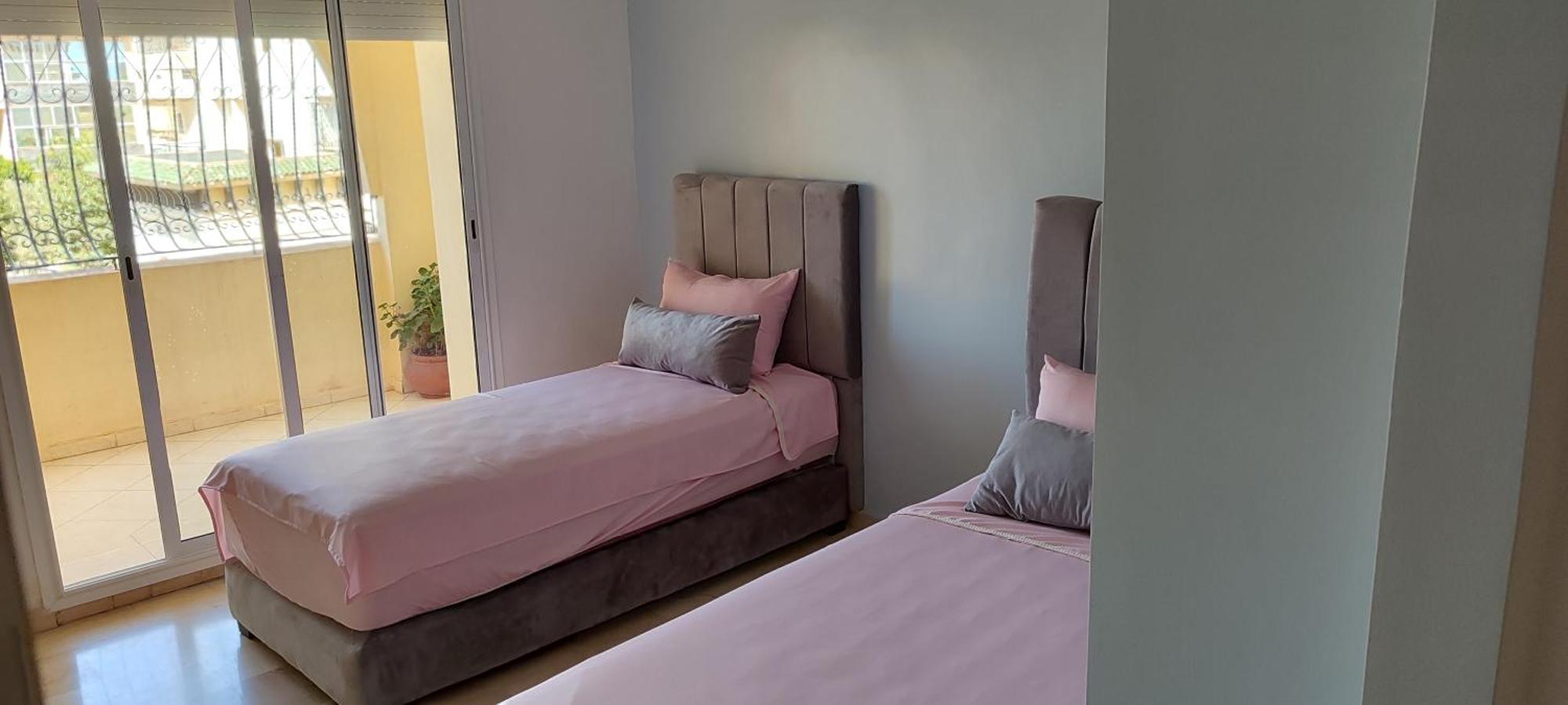 Fes Urban Apartment - Urban Elegance With Garden And Pool Access 외부 사진
